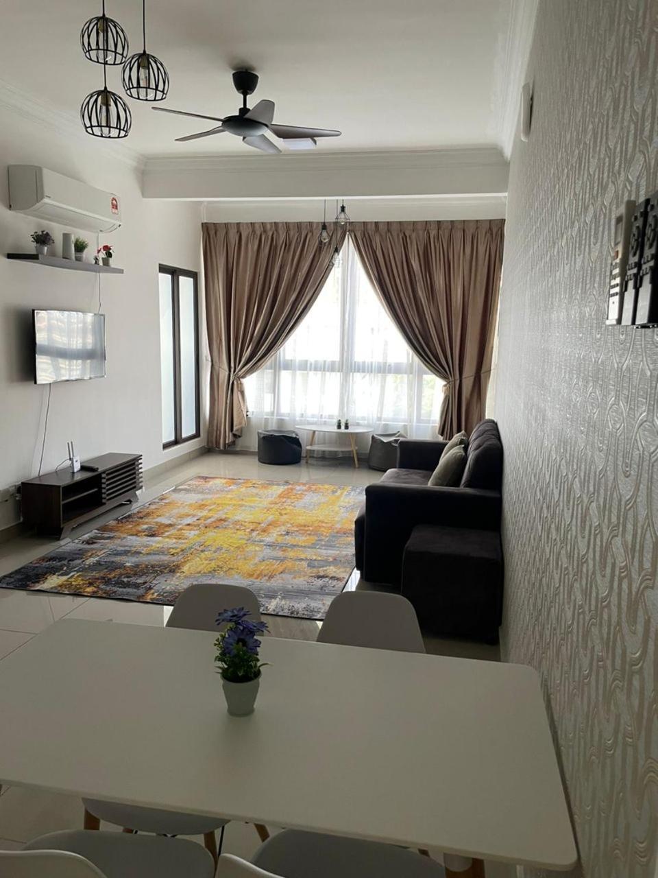 Homestay Shah Rizki@Bali Resident Melaka-Muslim Friedly Extérieur photo